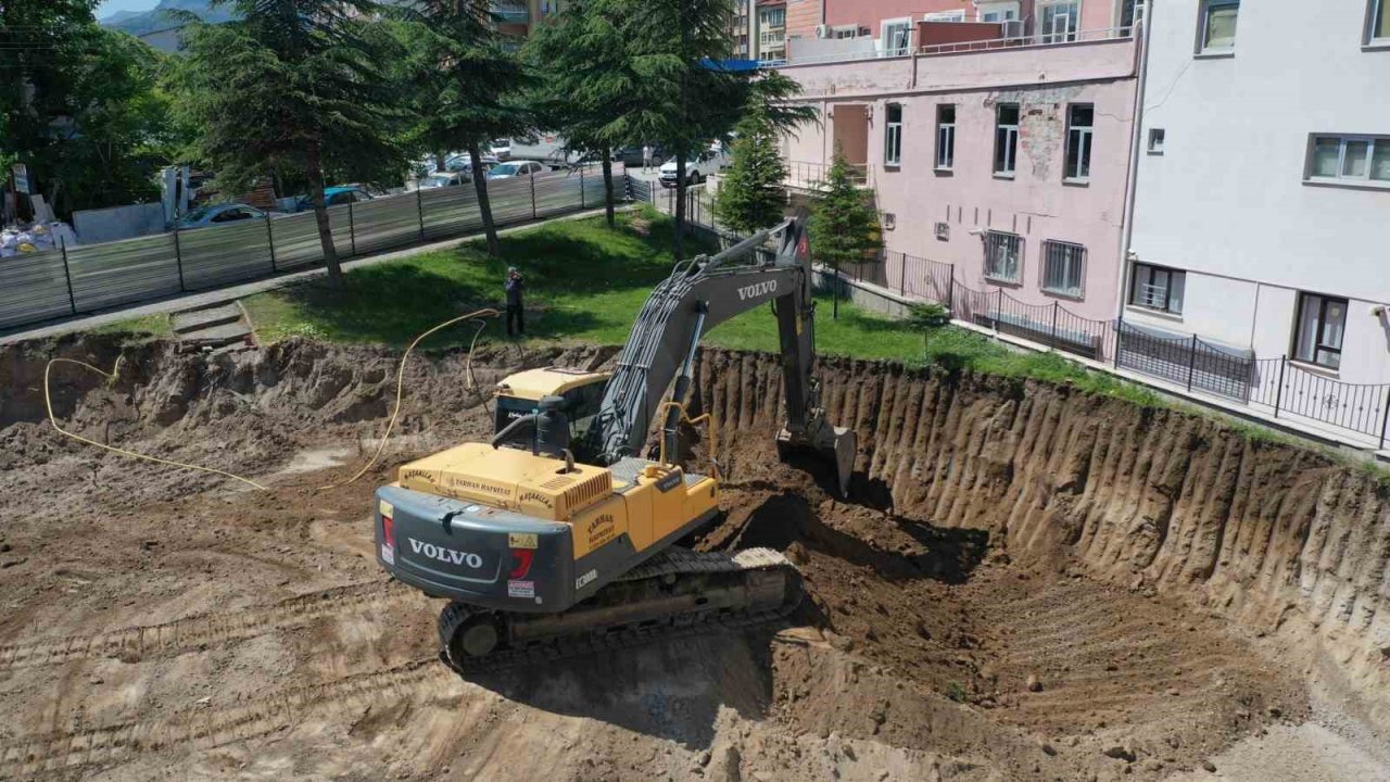 Isparta Belediyesi bebek ve çocuk kütüphanesi inşa ediyor