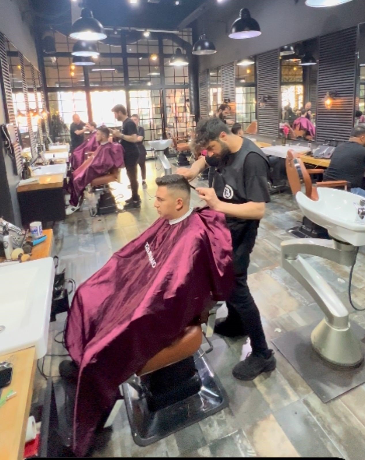 Isparta’da kuaförlerde bayram yoğunluğu başladı