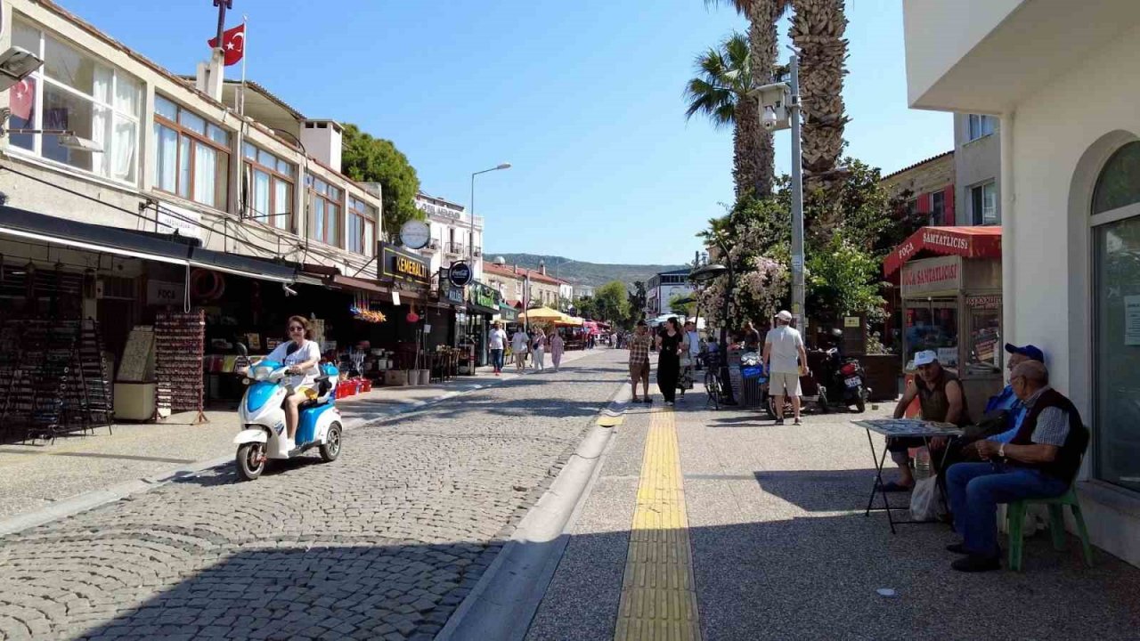 İzmir’in gözde tatil merkezlerinden Foça Kurban Bayramı’na hazır