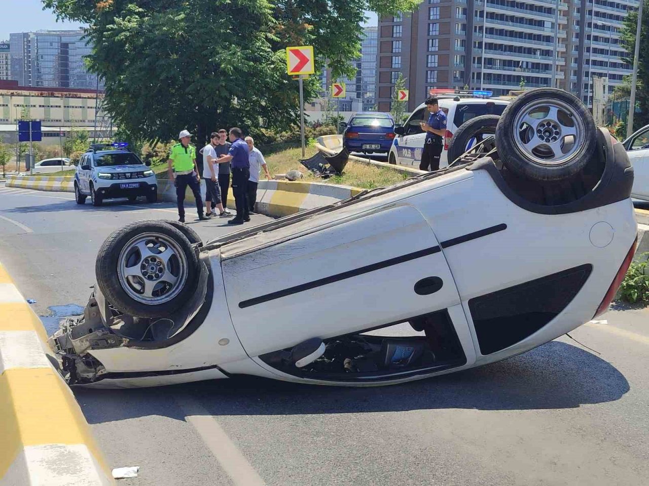 Küçükçekmece’de kaza: 1 yaralı
