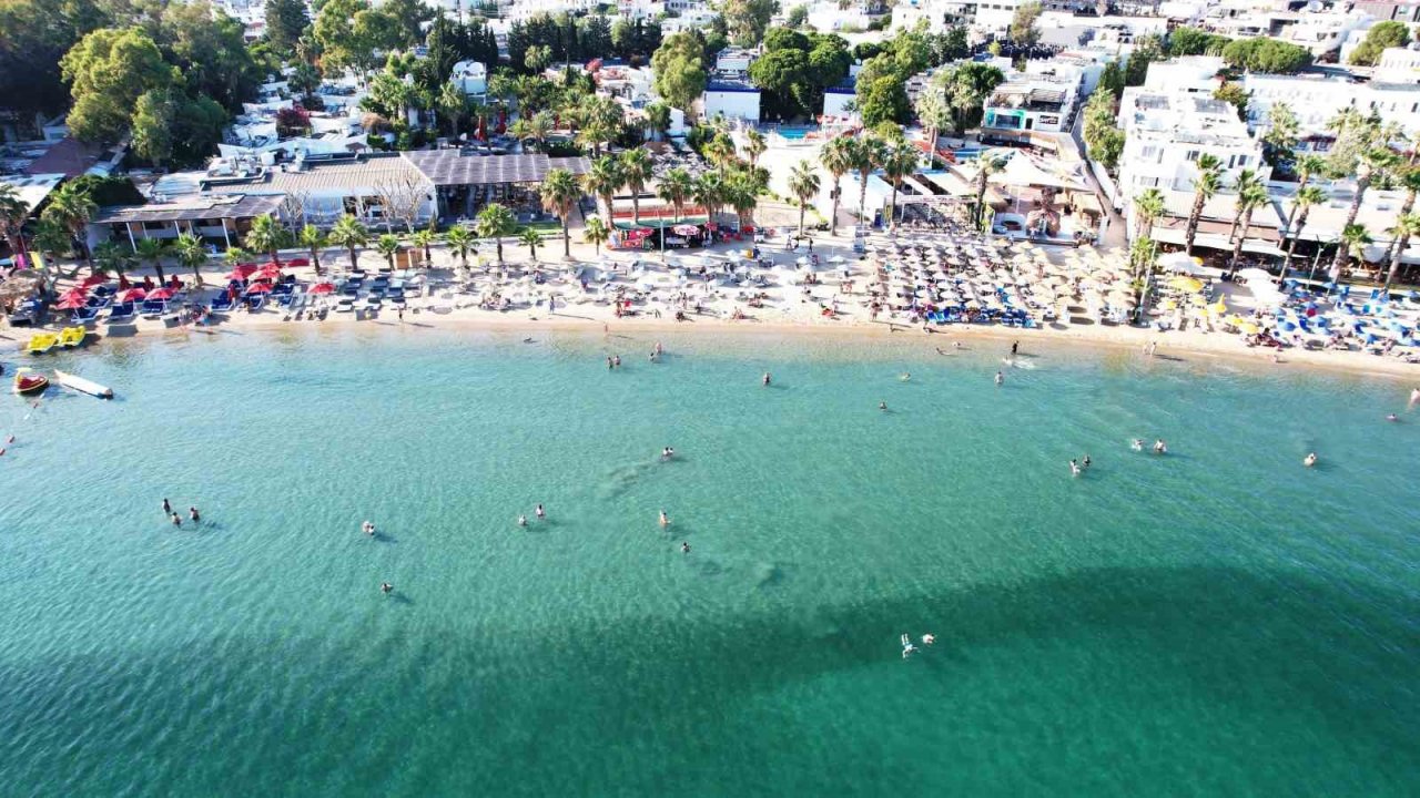 Bodrum’a 60 saatte 60 bin araç giriş yaptı