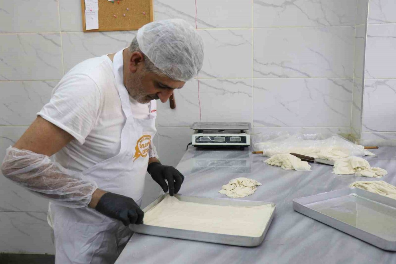 Kurban Bayramı için tatlı alacaklar dikkat: "Bayramınız zehir olmasın"