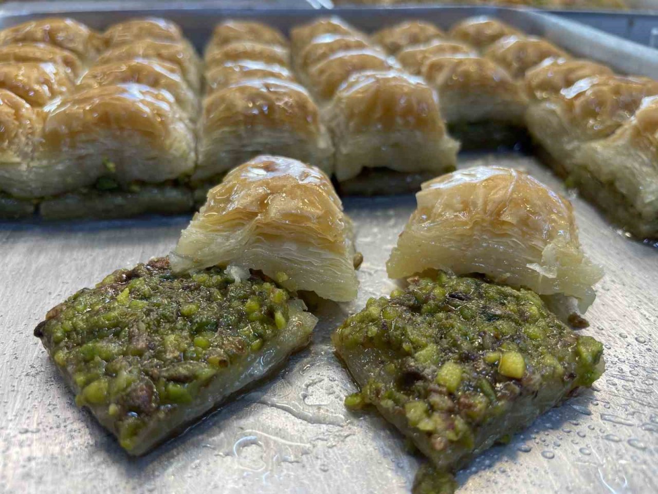 Kurban Bayramı için tatlı alacaklar dikkat: "Bayramınız zehir olmasın"