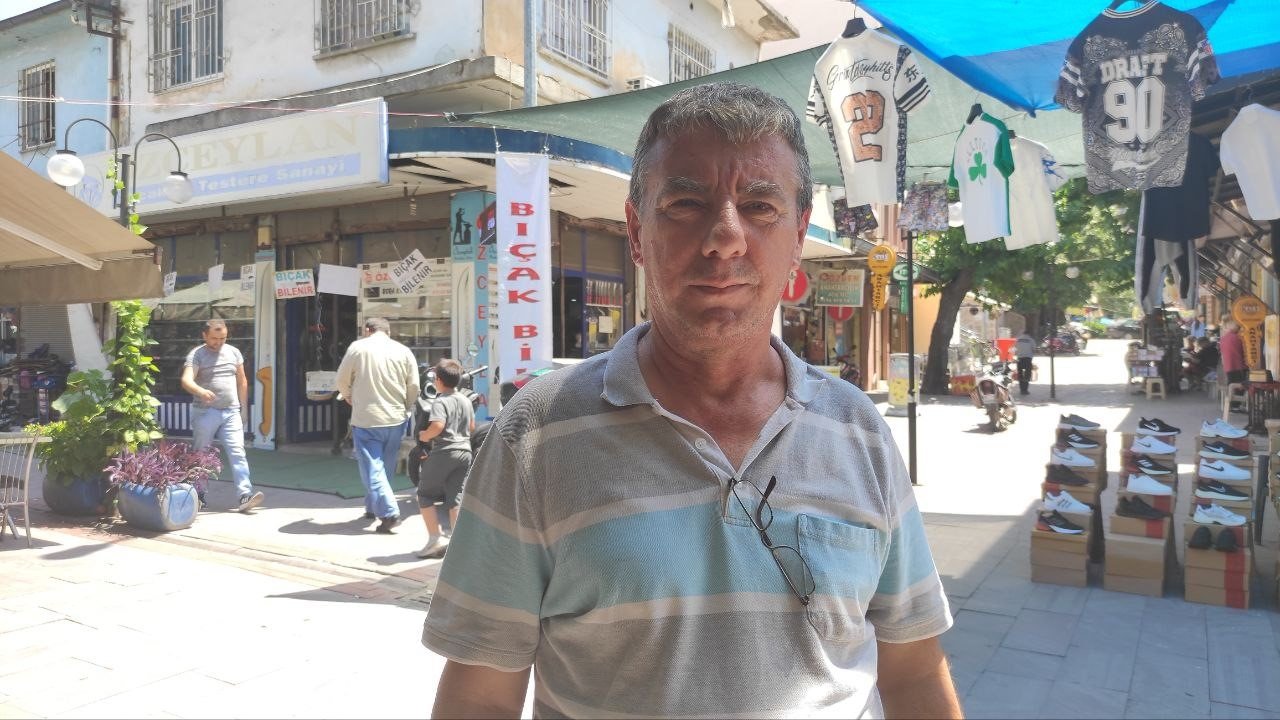 Bıçaklar kurbana hazırlanıyor