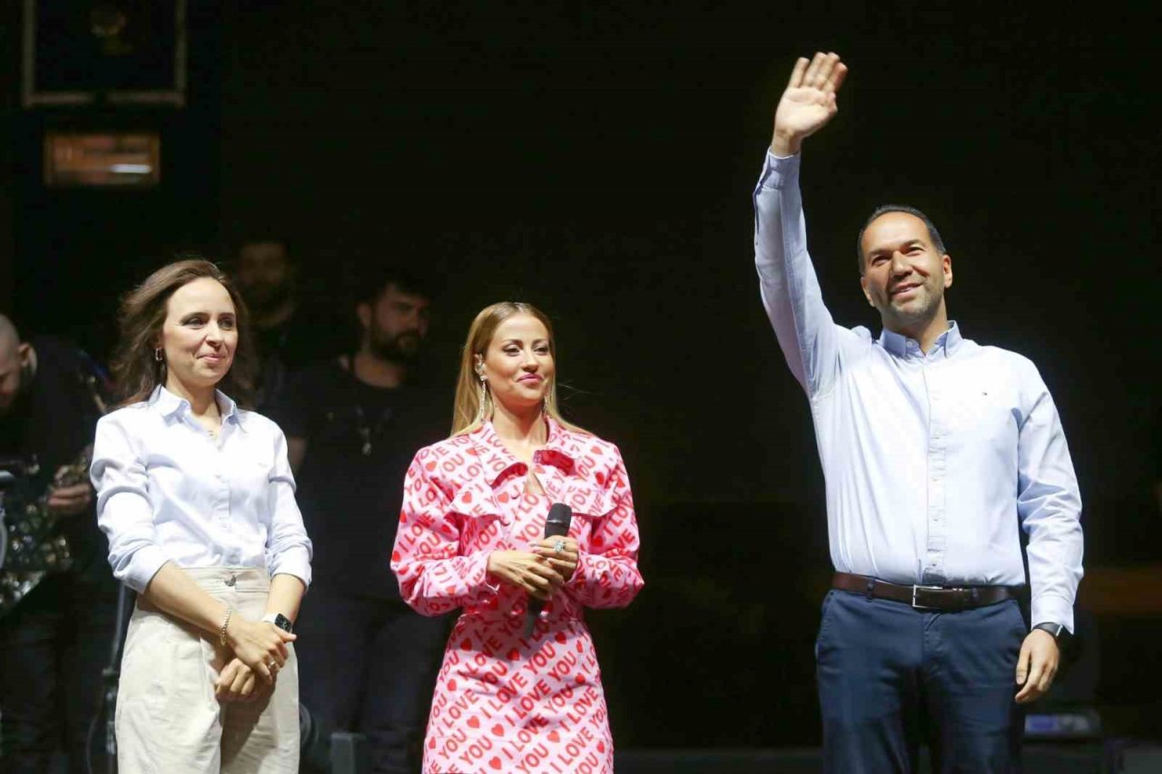 Niğdeliler ’Gençlik Festivali’nde gönüllerince eğlendi