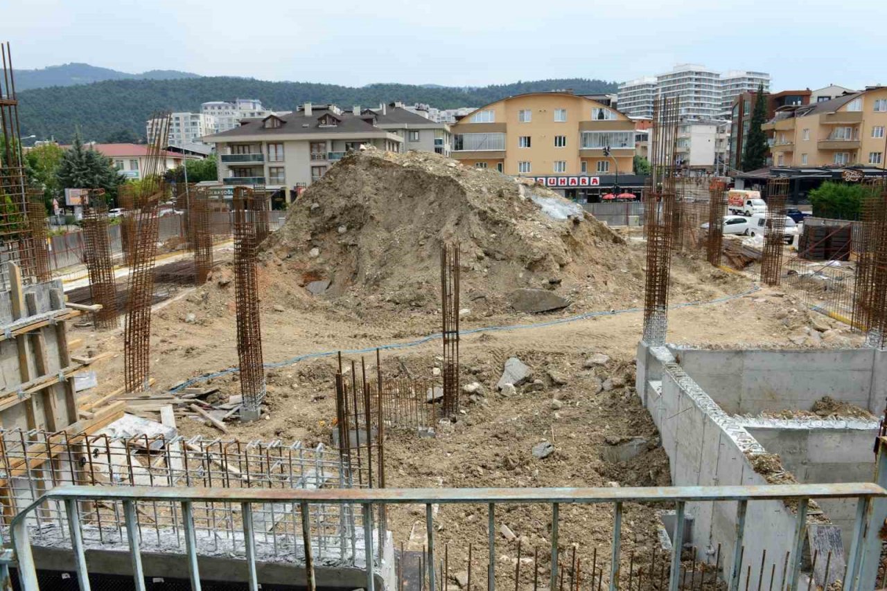 Nilüfer’de pazaryerleri işlevsel hale getiriliyor