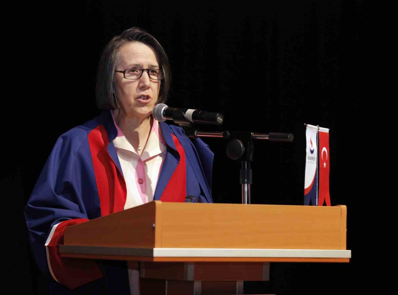 SANKO Üniversitesi’nde mezuniyet heyecanı