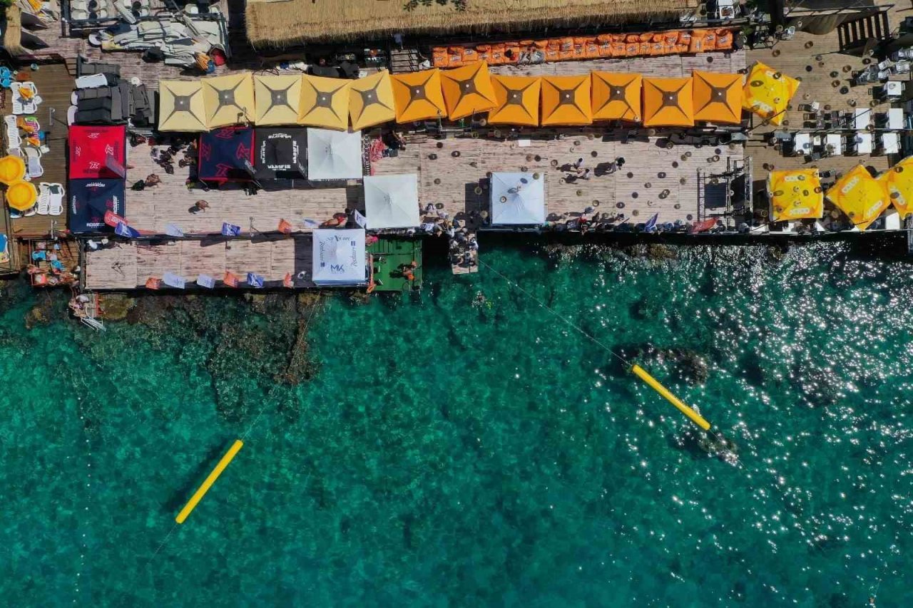 17. Uluslararası Meis-Kaş Yüzme Yarışı yapıldı