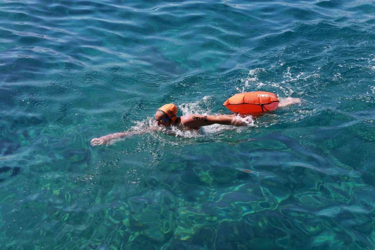 17. Uluslararası Meis-Kaş Yüzme Yarışı yapıldı