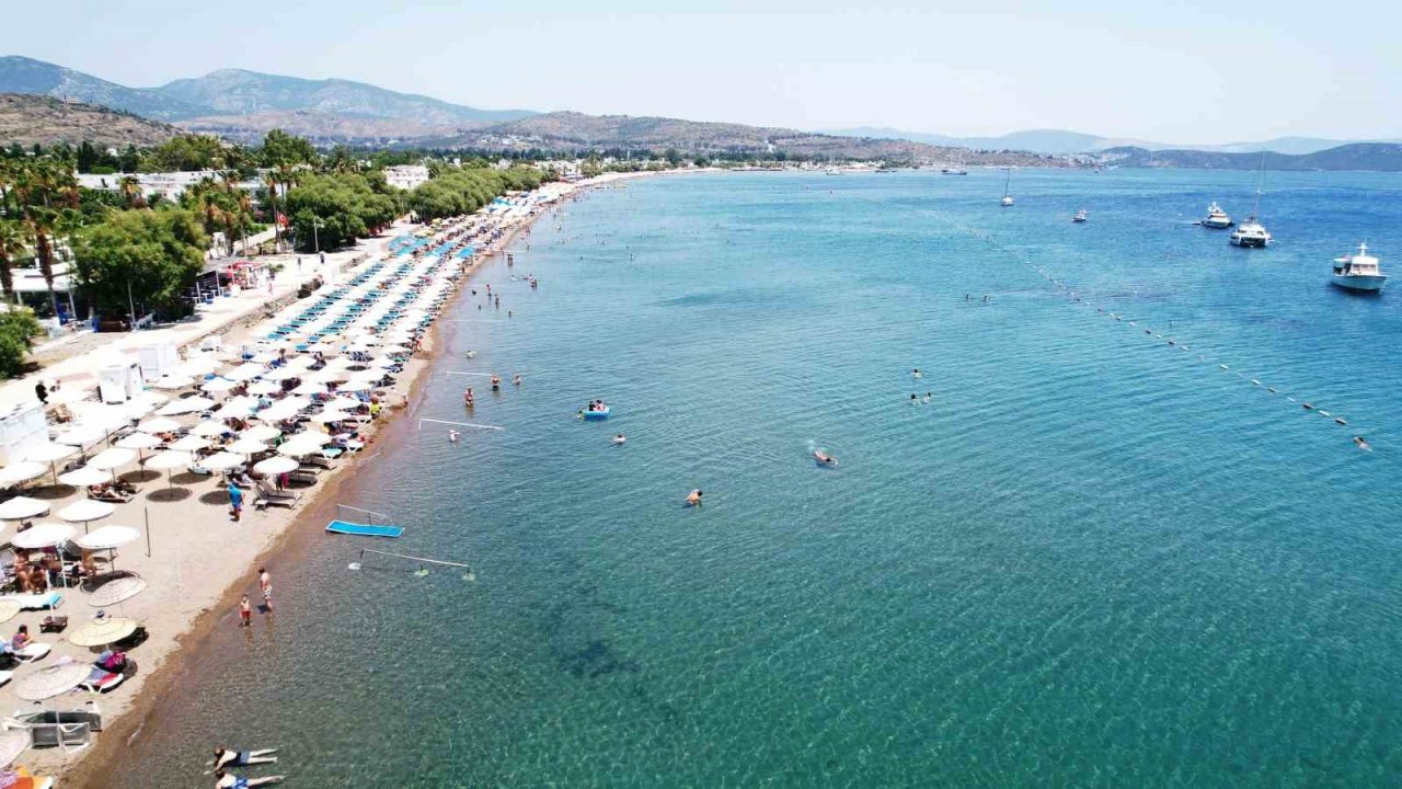 Bodrum’a 3 günde 75 bin araç giriş yaptı