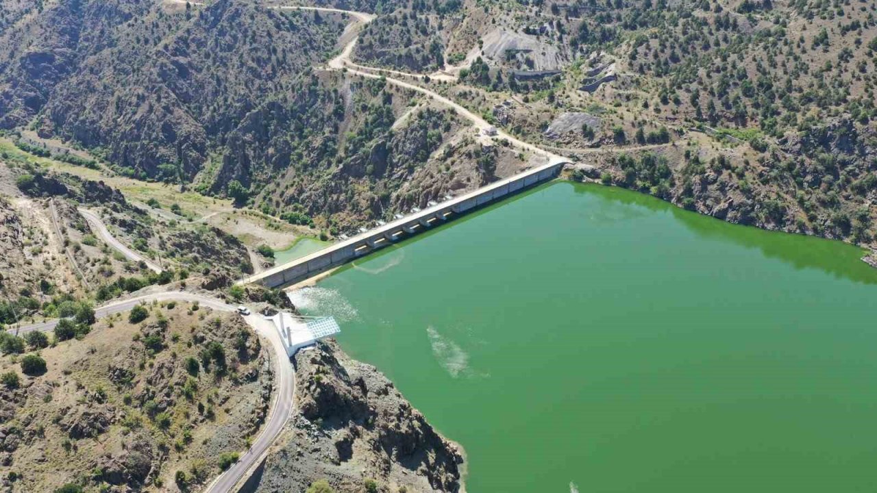Sarıyar Barajı’na inşa edilen Adnan Menderes Seyir Terası hizmete girdi