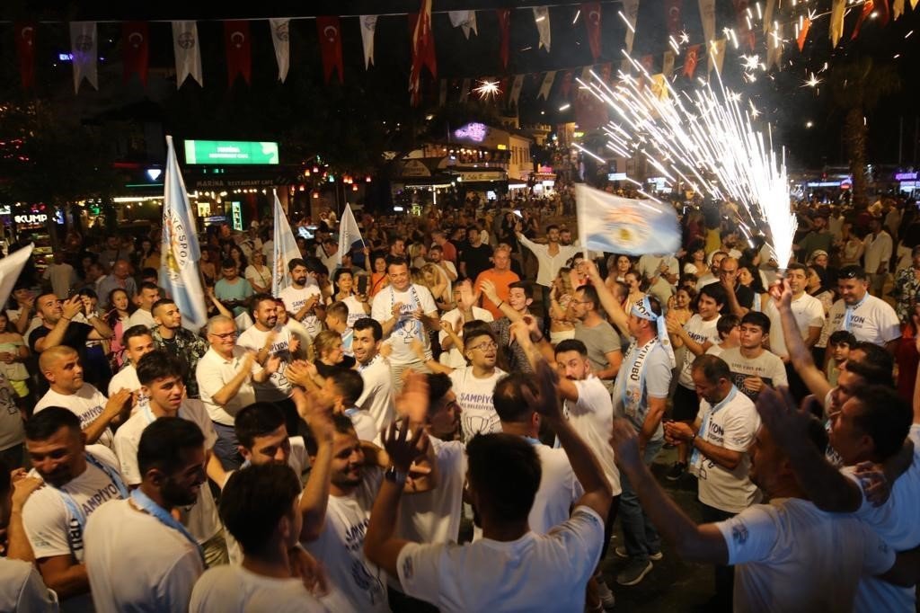 Antalya 2. Amatör Küme’de şampiyon Kaş Belediye Spor