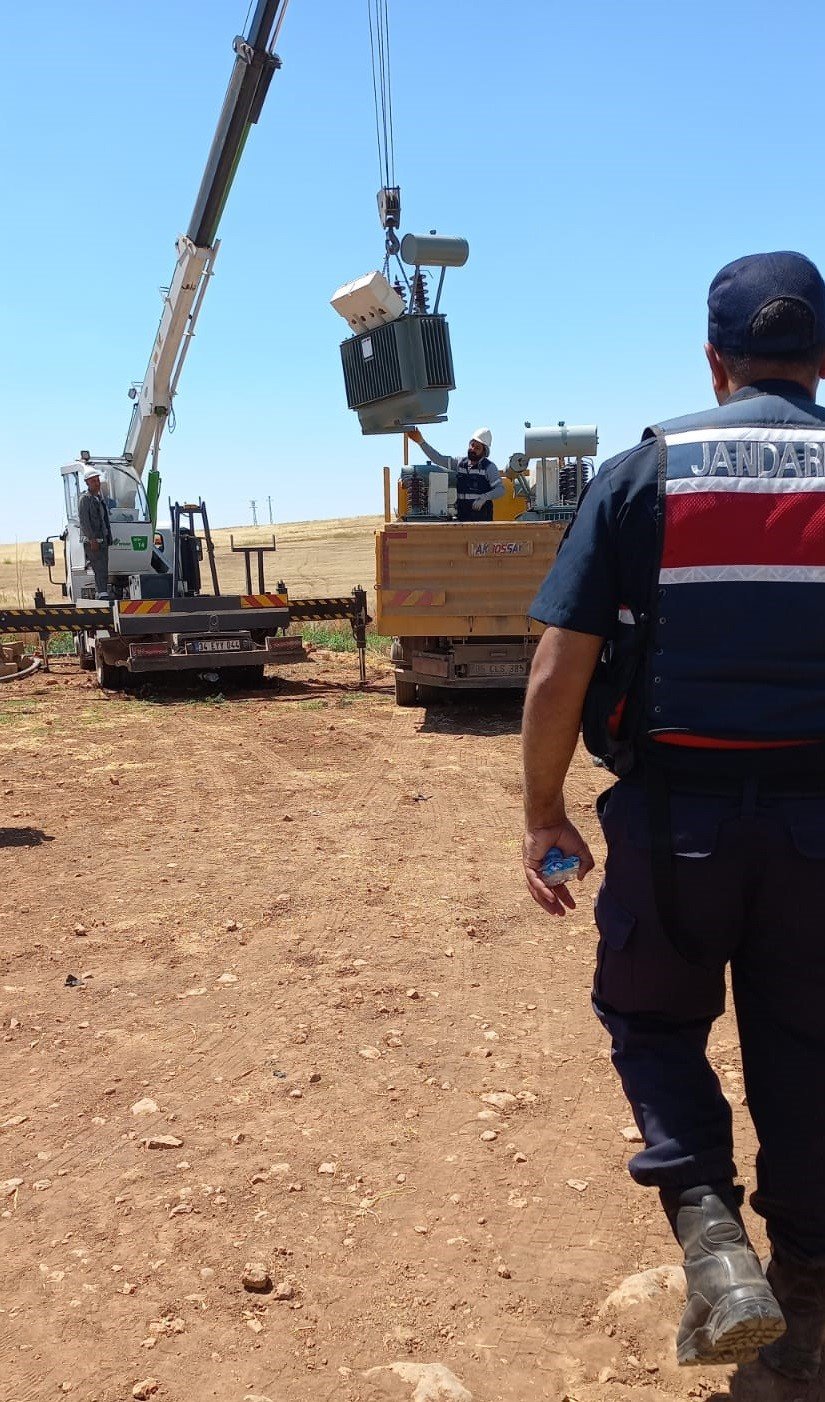 DEDAŞ ekipleri 16 milyon TL’lik hırsızlığı engelledi