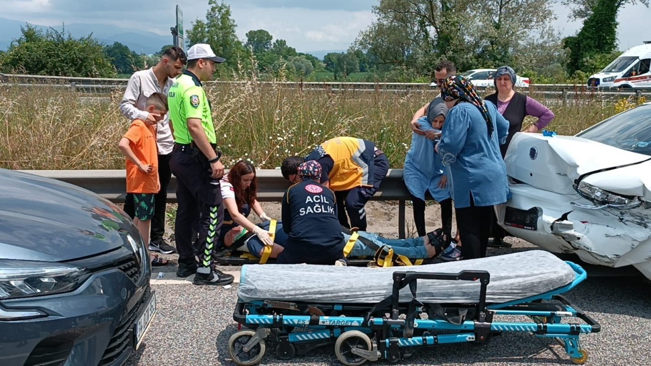 TEM Otoyolu’nda zincirleme kaza: 3 yaralı