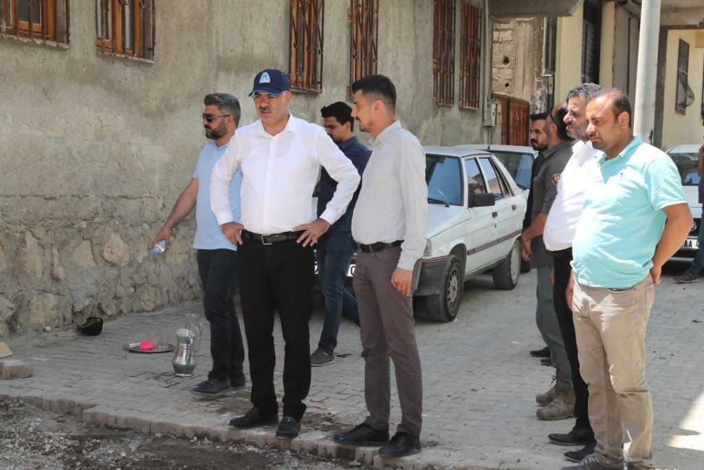 Eyyübiye’de sel felaketi sonrası çalışmalar sürüyor