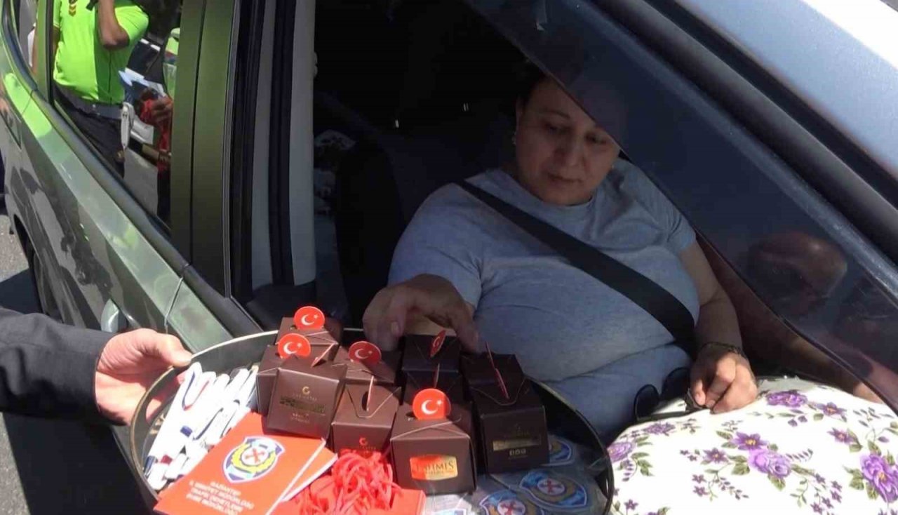 Gaziantep’te polis ve jandarma ekiplerinden bayram denetimi