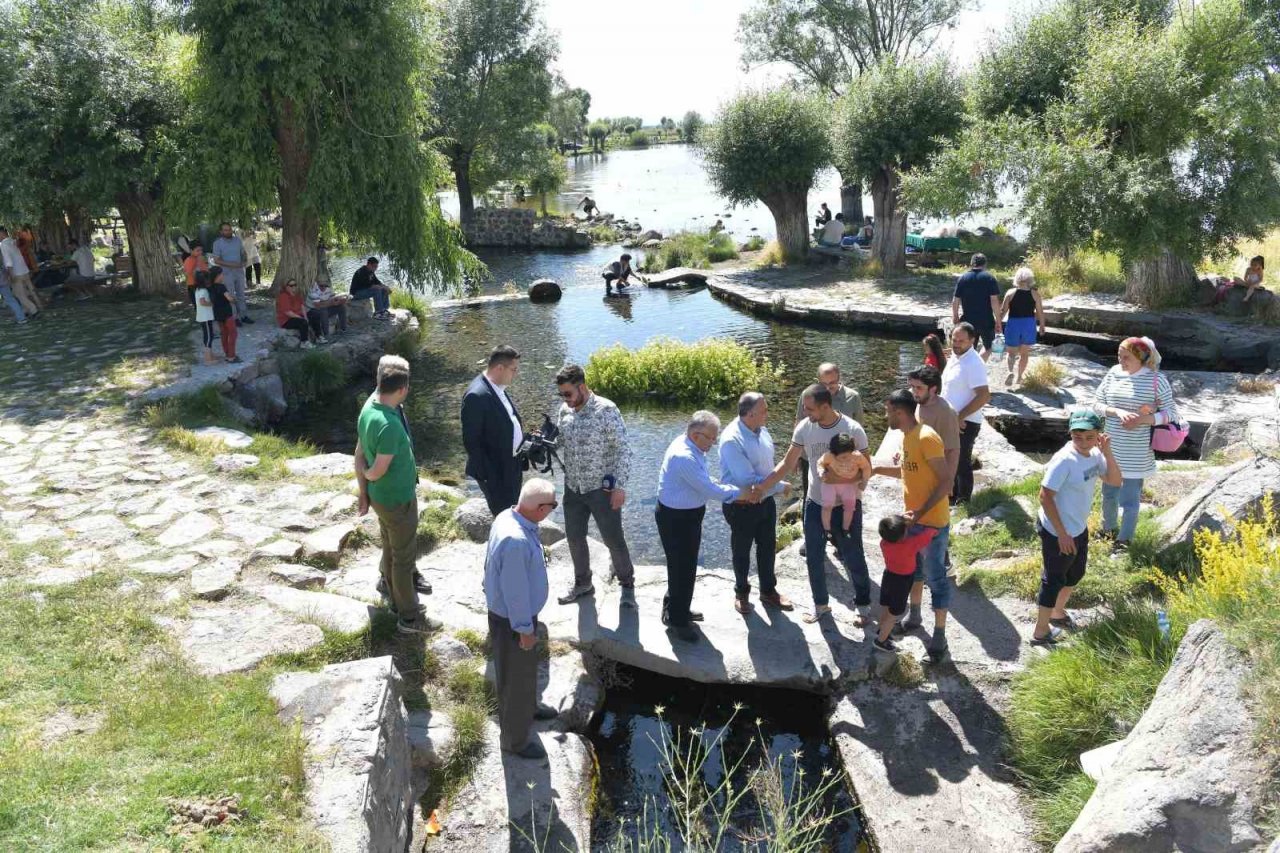 Başkan Büyükkılıç, Soysallı’da Vatandaşlarla Buluştu