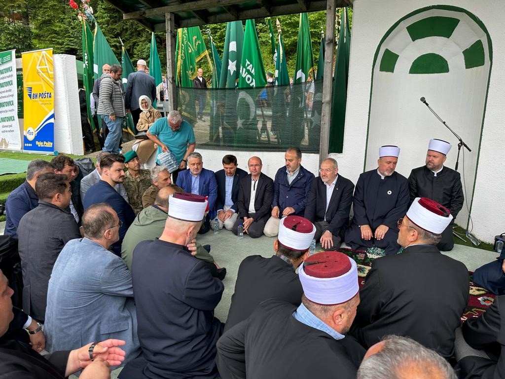 Başkan Pekyatırmacı Bosna Hersek’te Ayvaz Dede Şenlikleri’ne katıldı