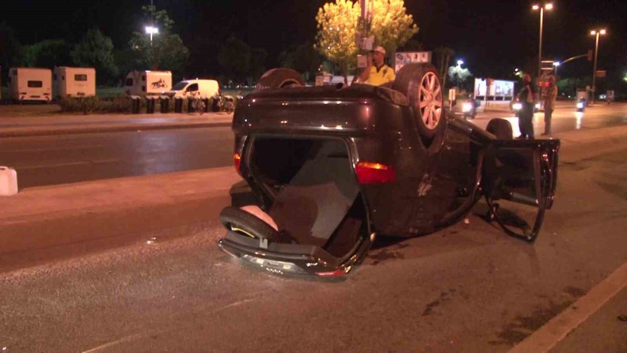 Maltepe’de kontrolden çıkan araç takla attı: 1 yaralı