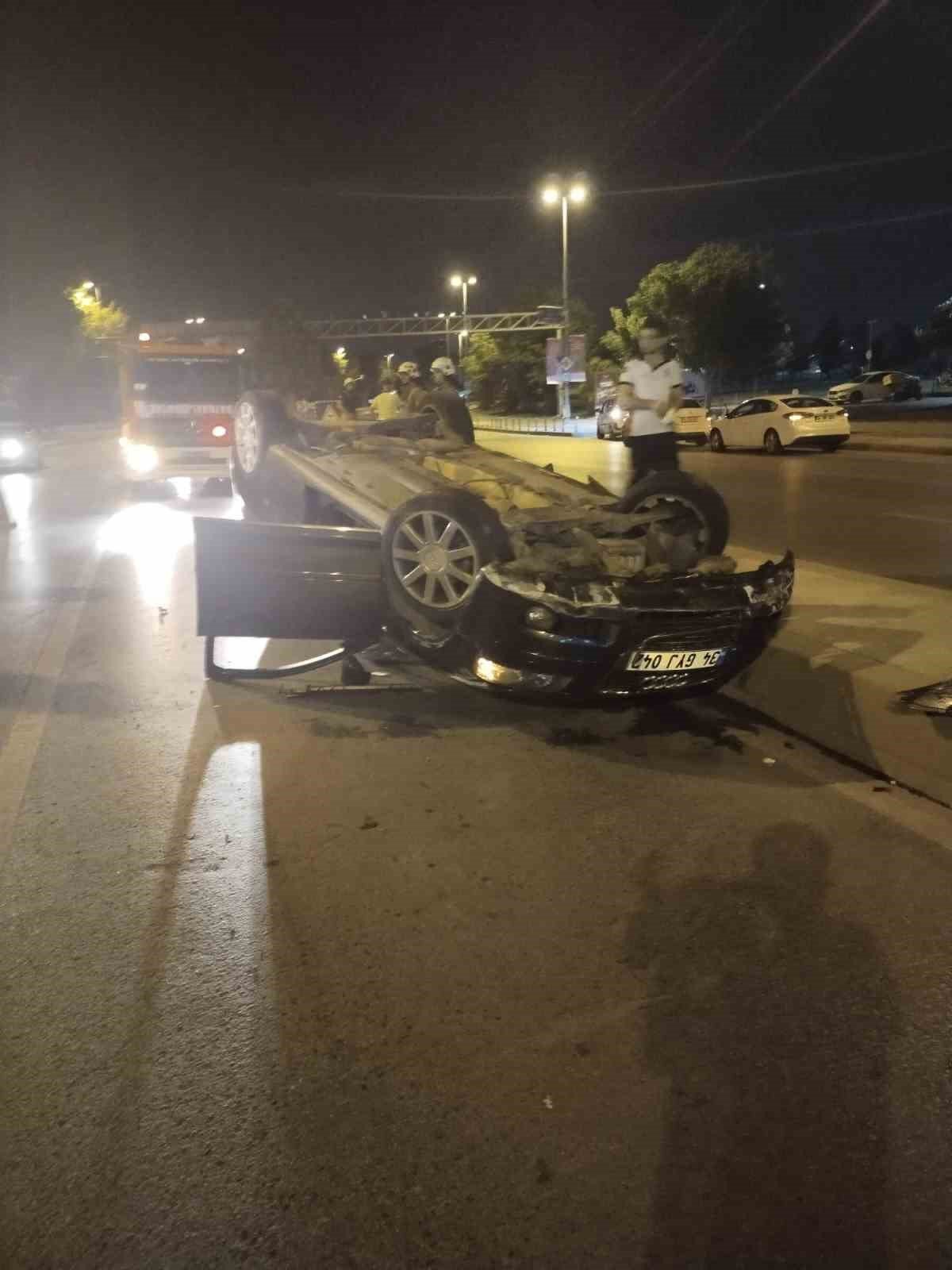 Maltepe’de kontrolden çıkan araç takla attı: 1 yaralı