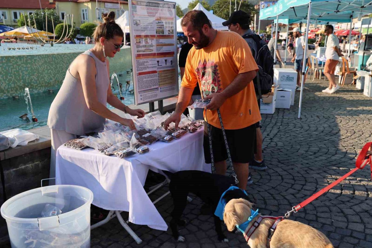 Marmaris’te patili dostlar festivalde buluştu