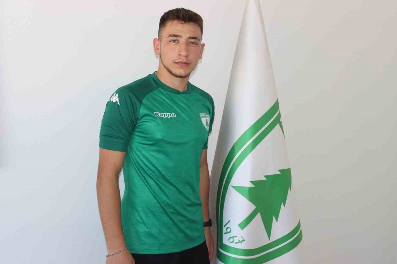 Muğlaspor 19 yaşındaki genç golcü ile yeniden anlaşmaya vardı