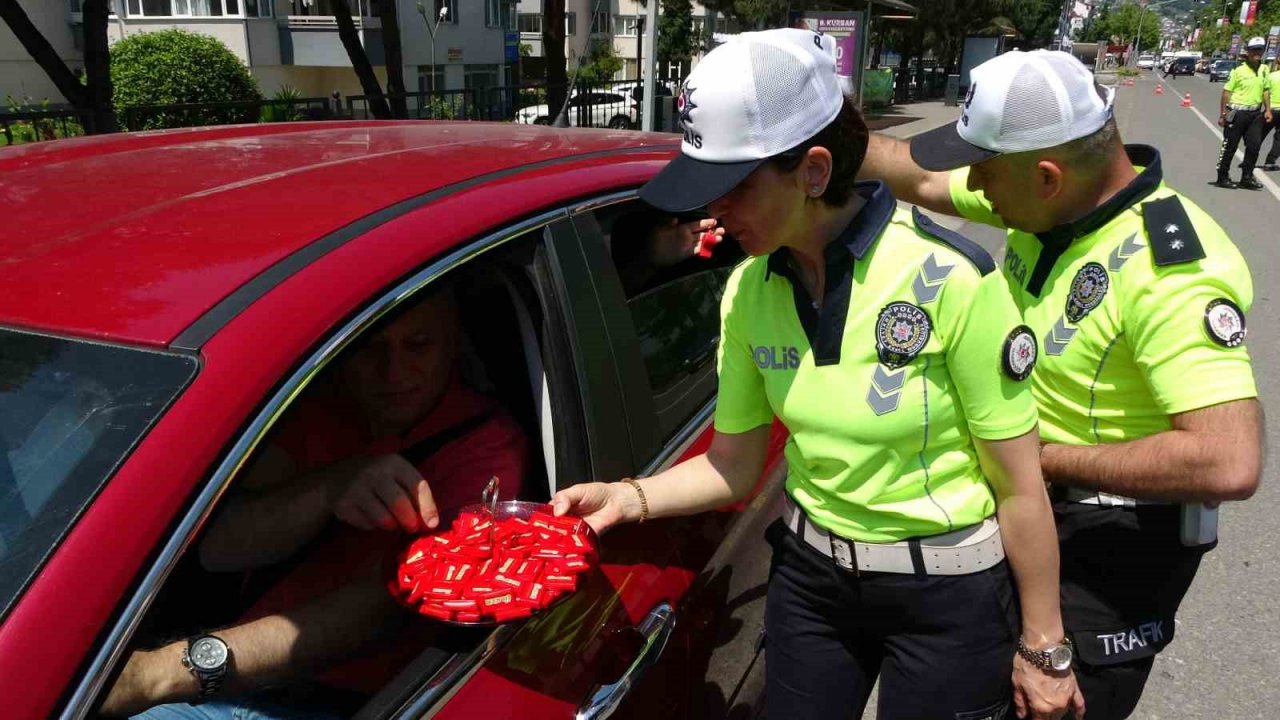 Ordu’da bayram tatiline çıkanlara ‘Bu Yolda Sana Çok Güveniyoruz’ denetimi