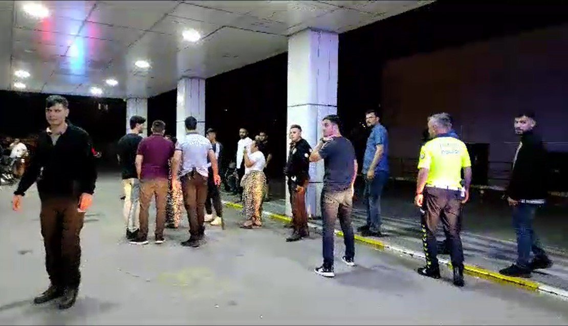 Düğün değil meydan savaşı: Emniyet güçlerine taşlı, sopalı ve baltalı saldırı