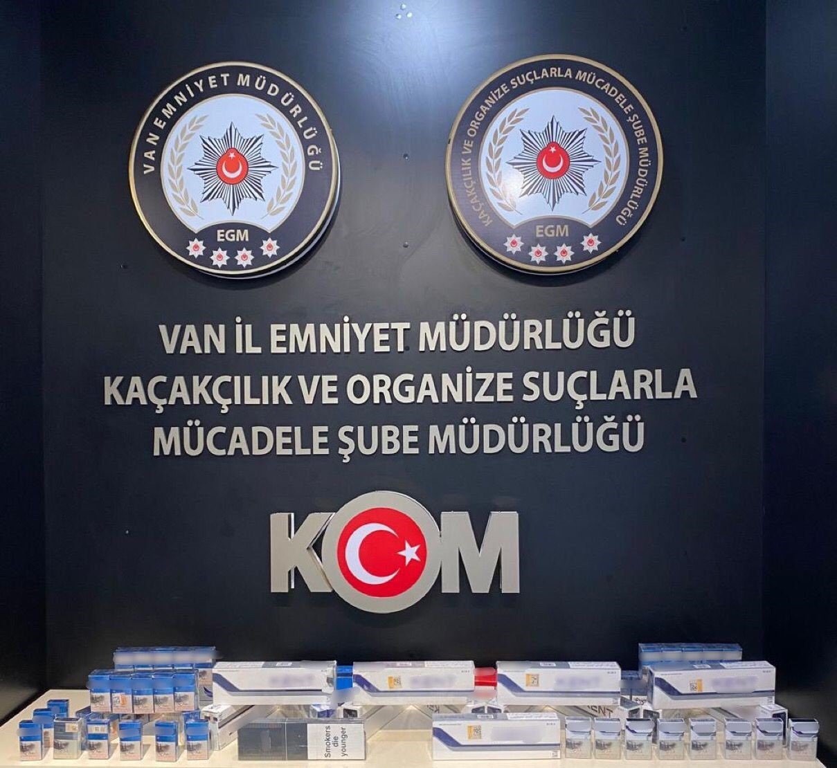 Van’da gümrük kaçağı malzemeler ele geçirildi