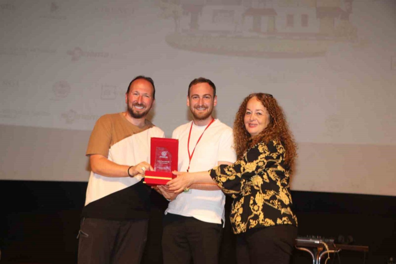 “Heyamola İnebolu-Çılgın İnebolulular” belgeseline yedinci ödül