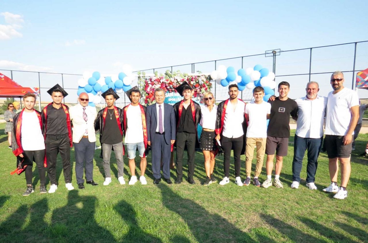 ASKSL Mezuniyet ve ödül töreni