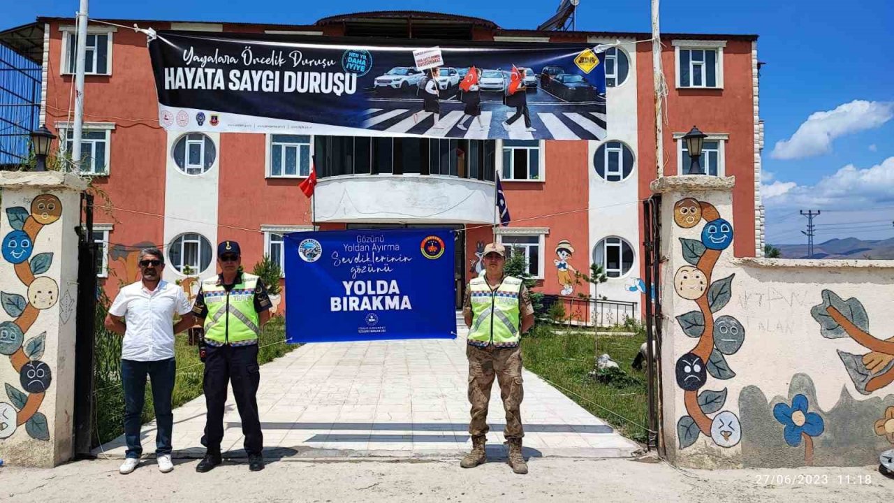 Ağrı’da Jandarmadan trafik denetimi