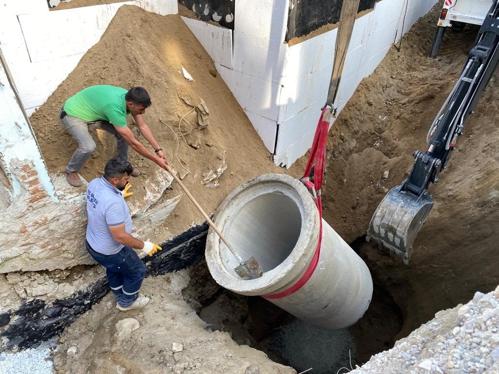 Başkan Bakkalcıoğlu altyapı çalışmalarına katıldı