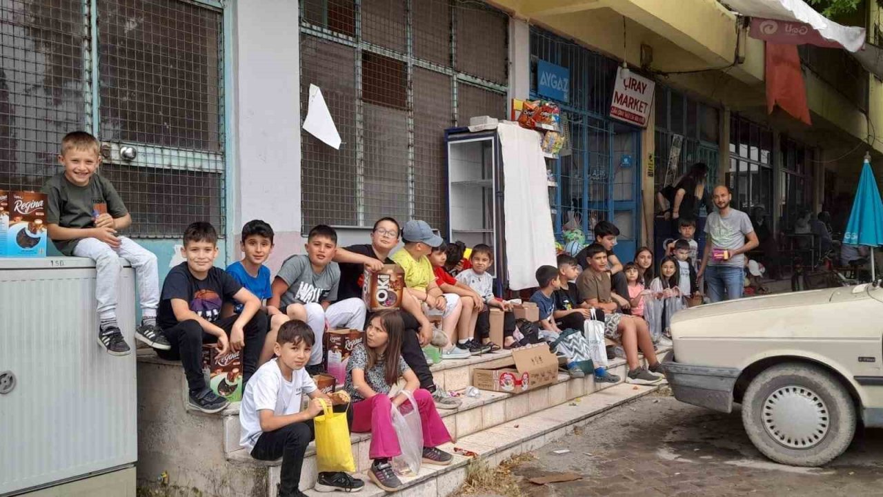 Belevili çocuklar kadim gelenek arafalığı yaşattı