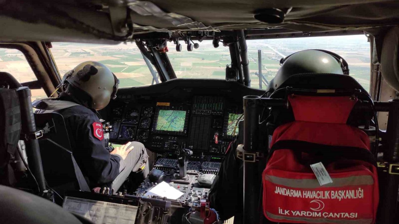 Bayram trafiğine havadan helikopterli denetim
