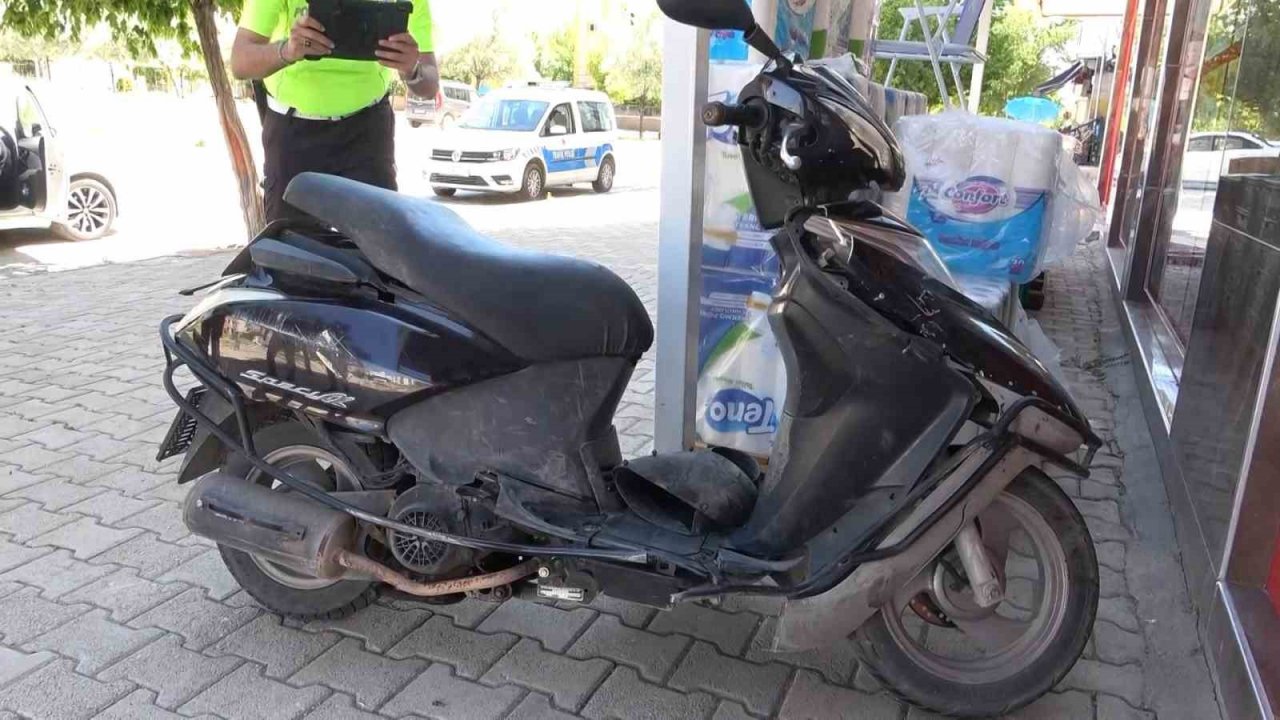 Elazığ’da motosiklet ile otomobil çarpıştı: 1 yaralı