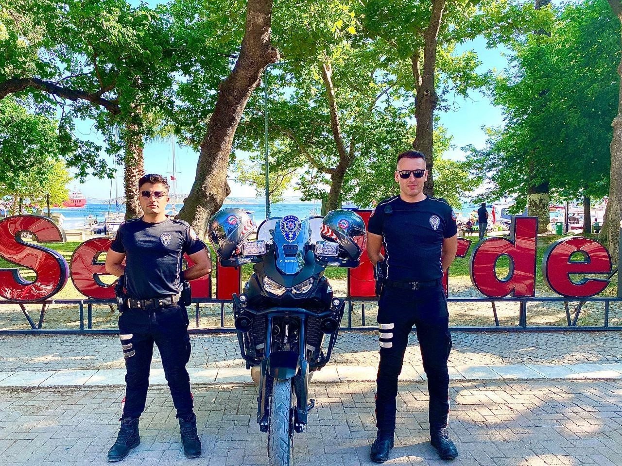 Erdek’te sahiller martı timleri ile güvende