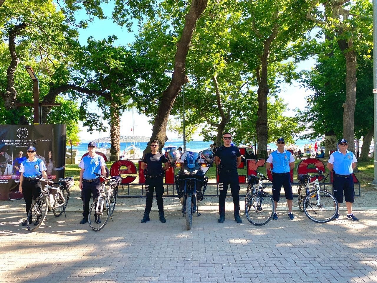 Erdek’te sahiller martı timleri ile güvende