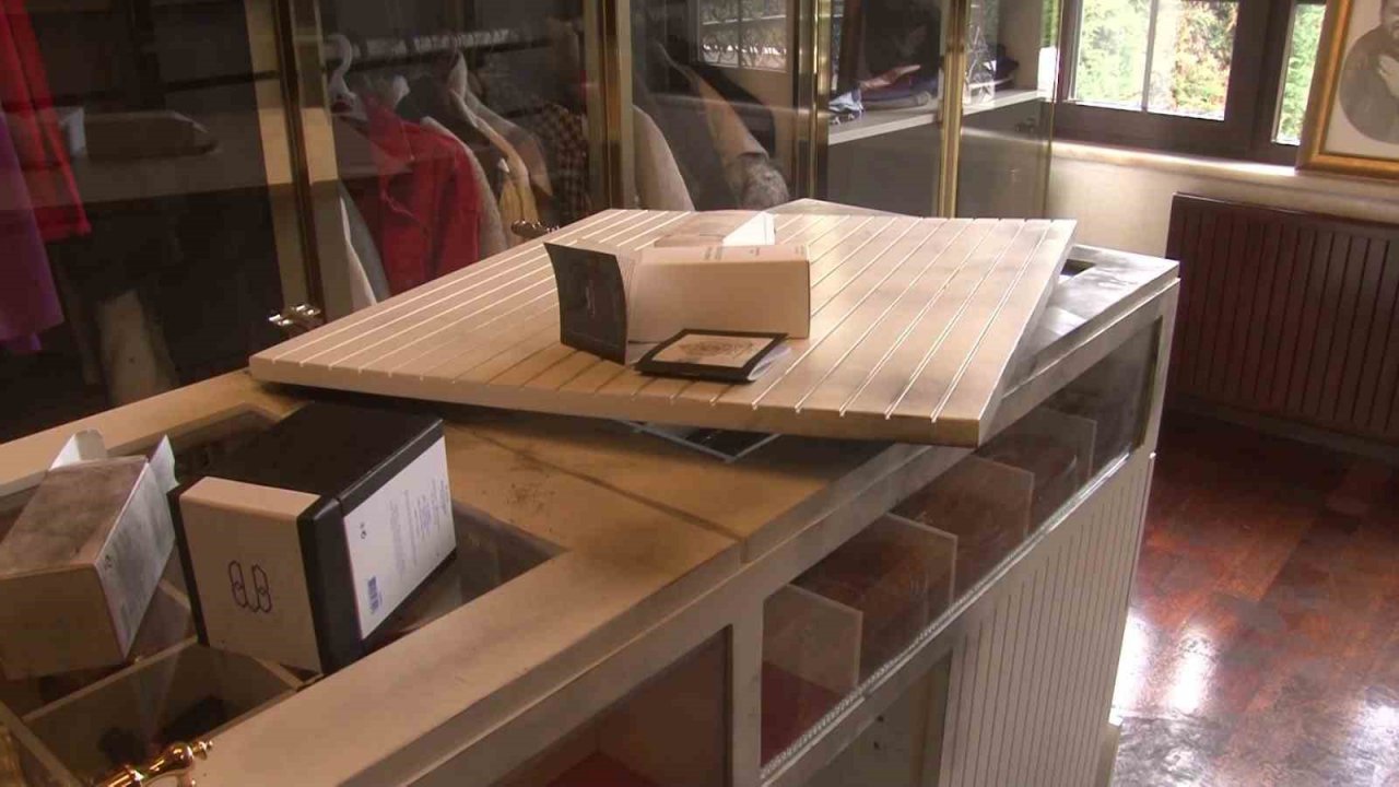 Tuzla’da silahlı maskeli soygun: 20 milyon lirayla kayıplara karıştılar