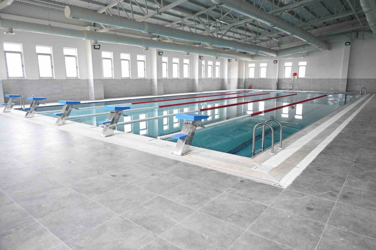 Isparta’da Fatih Spor Kampüsü açılış için gün sayıyor