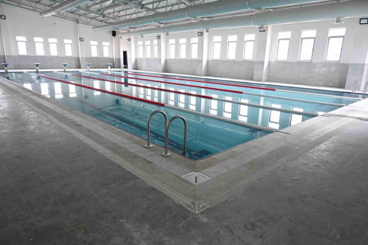 Isparta’da Fatih Spor Kampüsü açılış için gün sayıyor