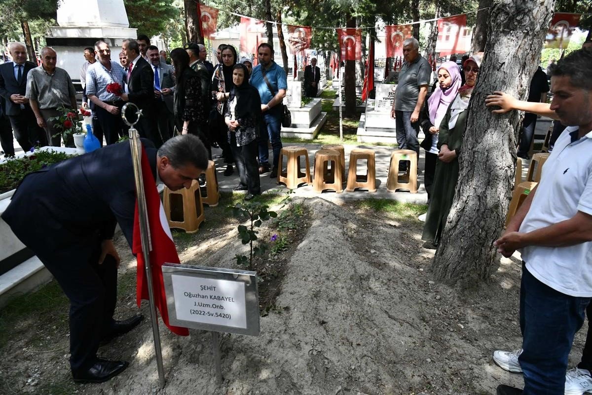 Isparta’da bayramlaşma programı