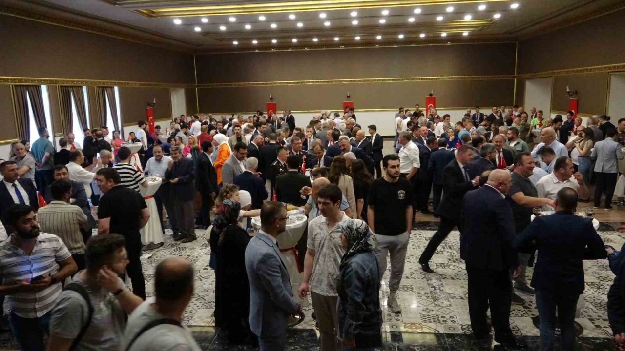 Isparta’da bayramlaşma programı