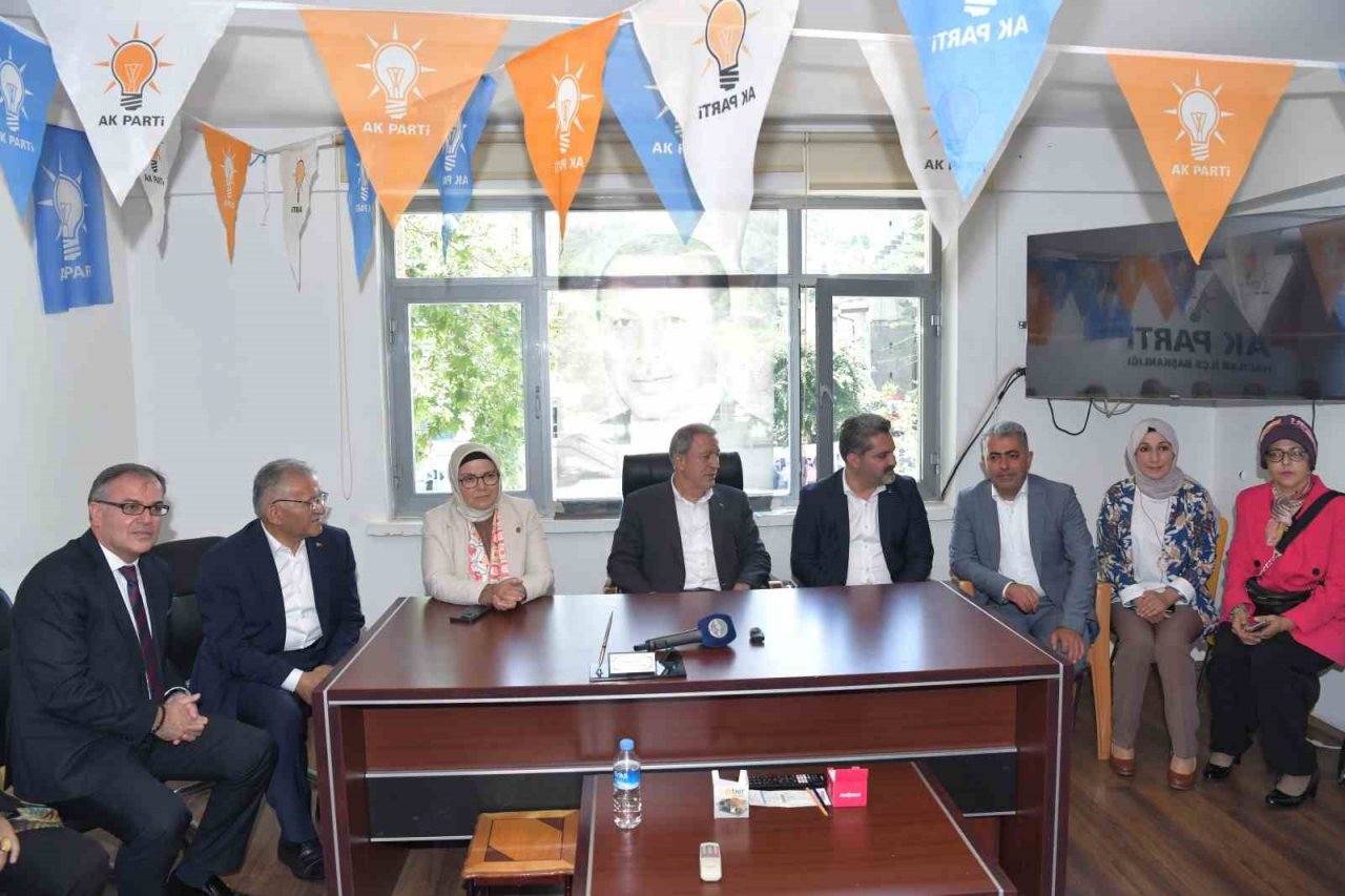 Akar ve Büyükkılıç’tan Develi ile Hacılar’a ’teşekkür’ ziyareti