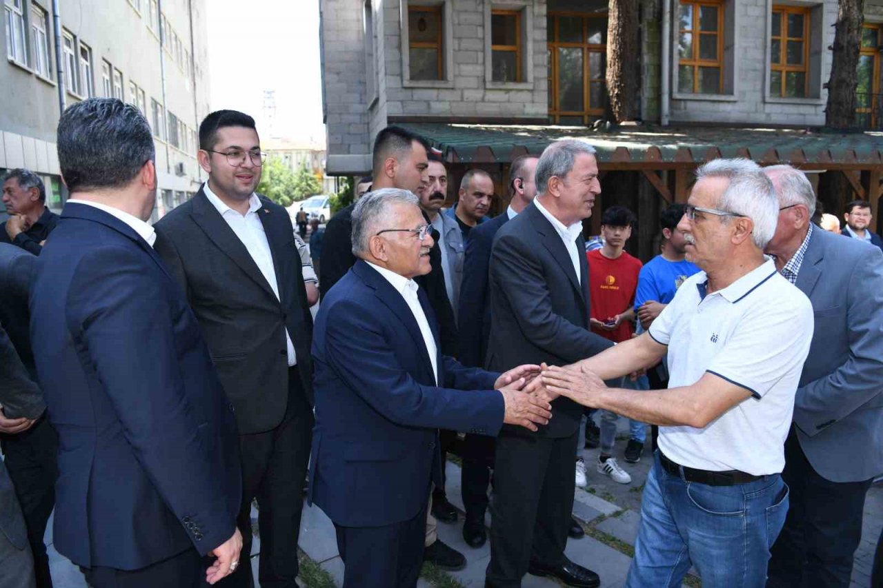 Akar ve Büyükkılıç’tan Develi ile Hacılar’a ’teşekkür’ ziyareti