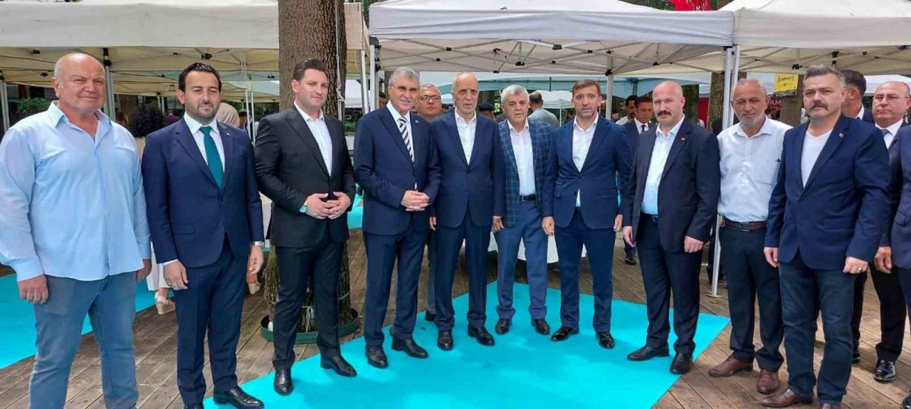 Sakarya protokolü bayramlaştı