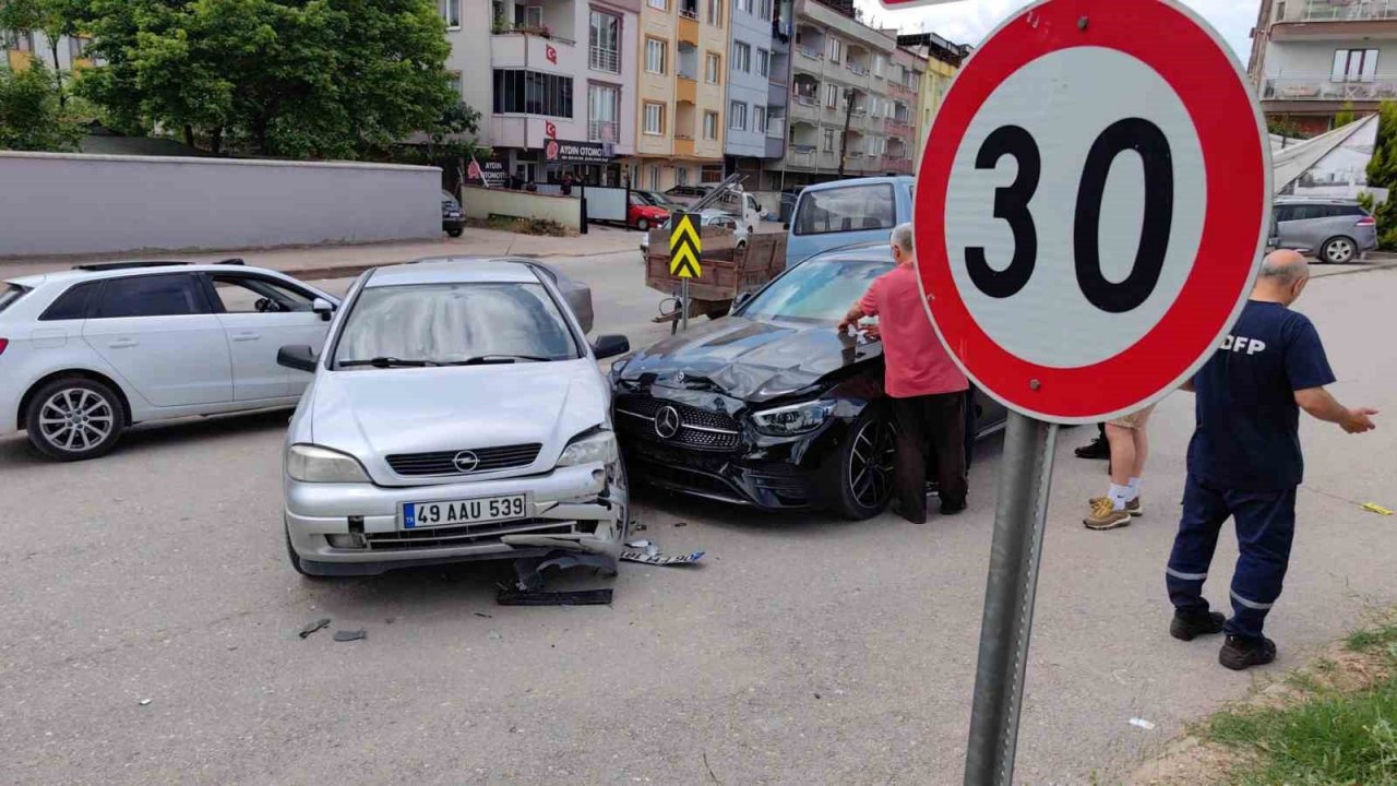 İnegölspor Başkanı Osman Sevim kaza yaptı