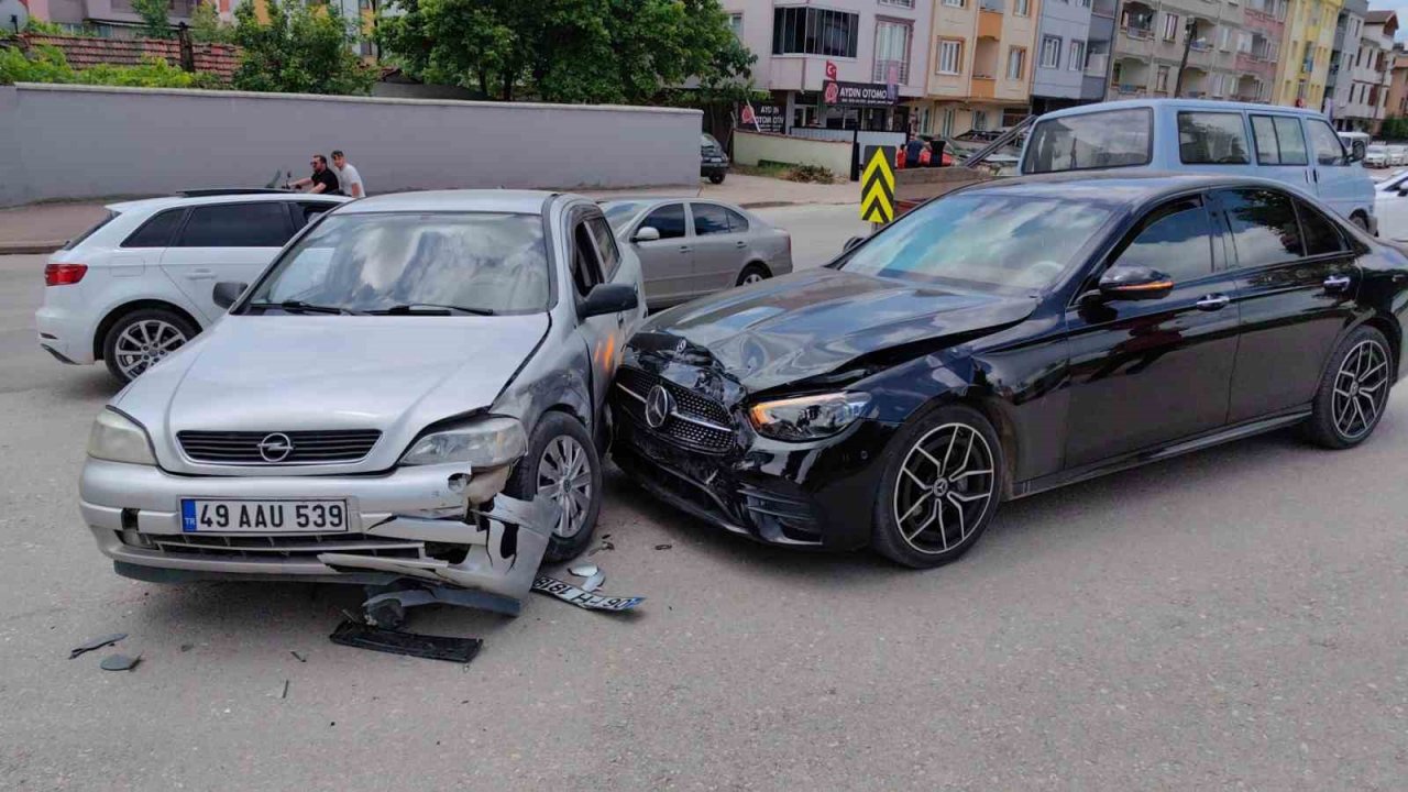 İnegölspor Başkanı Osman Sevim kaza yaptı