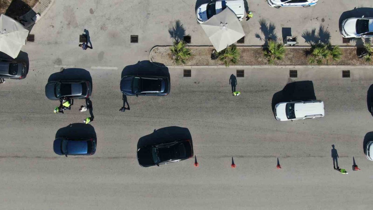 Çeşme’de tatilci yoğunluğu başladı