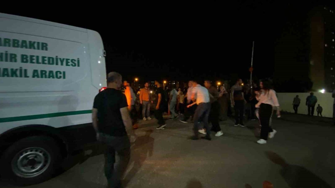 Hayatını kaybeden gencin yakınları hastane morgunun camlarını kırdı